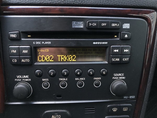 volvo_S_60 2.5T AWD 14.jpg