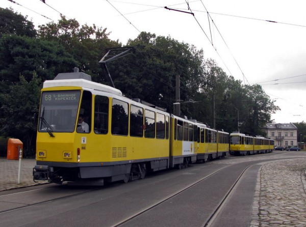 tram.jpg