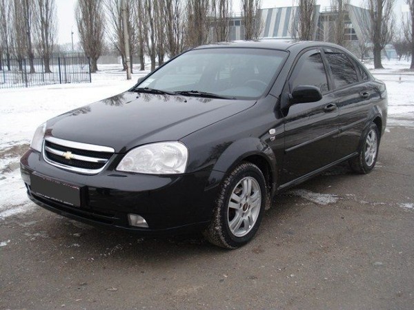 Chevrolet-Lacetti-993292_1.jpg
