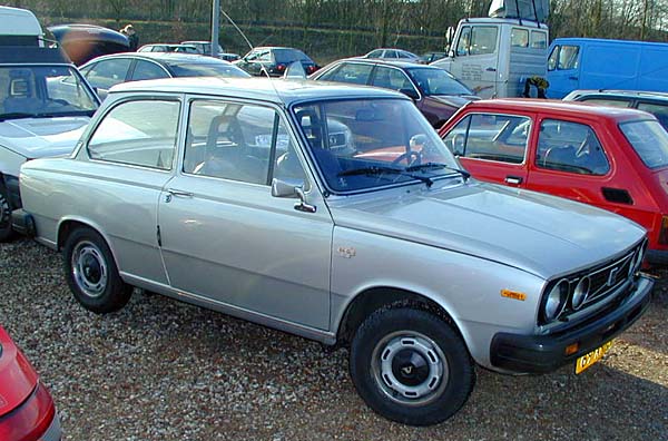 daf-volvo_66_gl_1_3_1979_rf3q_214.jpg