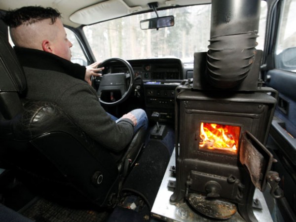 20120210stovecar5.jpg