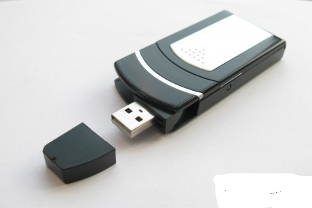 1297333141_windproof-usb-lighter.jpg