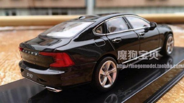 volvo-s90-2016-black-rear-scale-model-700x393.jpg