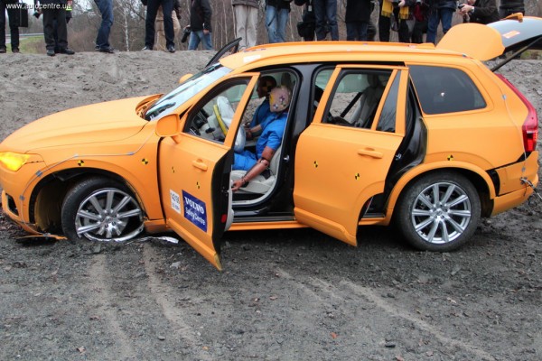 volvo_krash.jpg