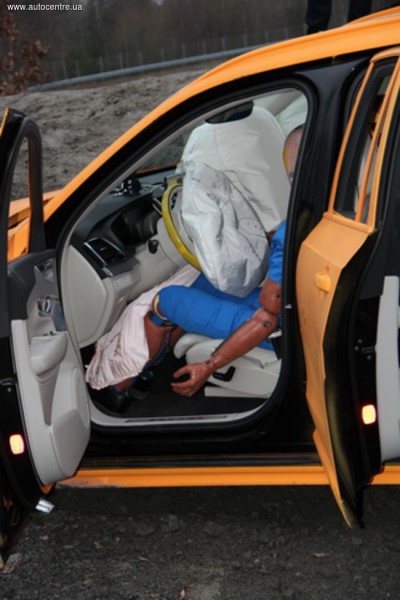 volvo_krash7.jpg