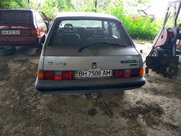 volvo_340__167425557fx.jpg