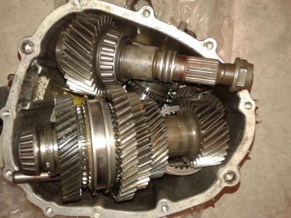 460473348_3_1000x700_prodam-ruchki-dvern-nasos-gura-amortizator-ta-nshe-volvo-940-aksessuary-dlya-avto_rev002.jpg