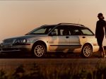 V40_volvo_02.JPG